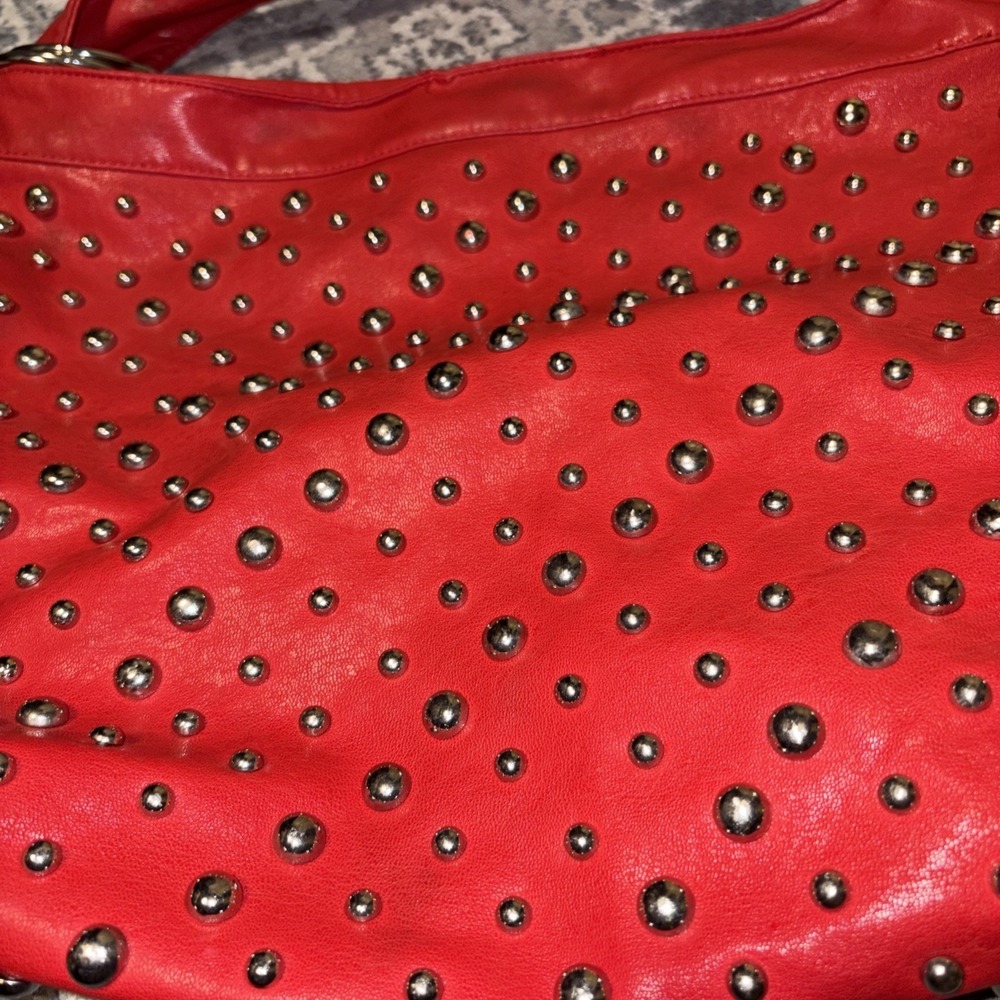 Large Red Rock silver stud Leather Crossbody Bag - Picture 4 of 13